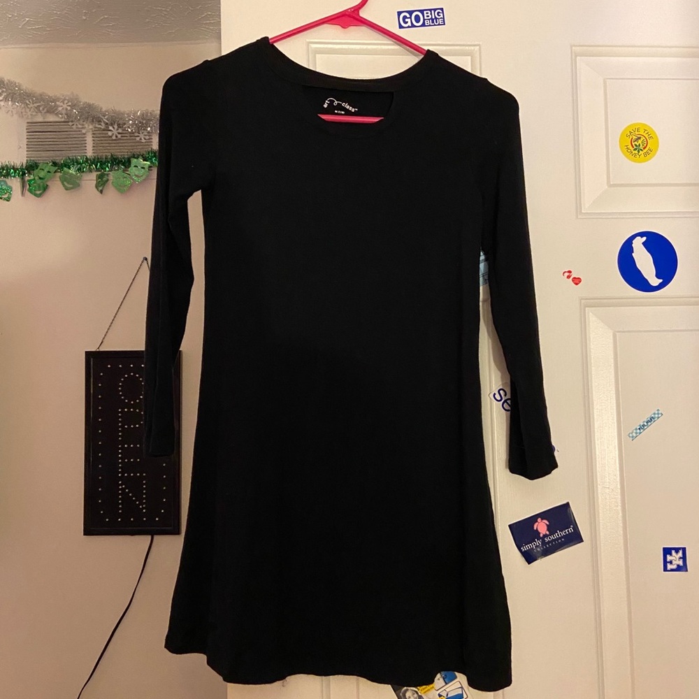 black dress